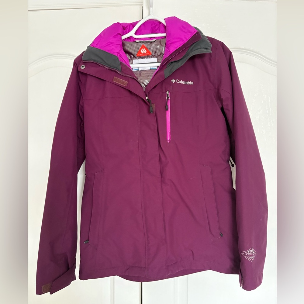 Columbia Women's size small Purple Ski snow coat Jacket